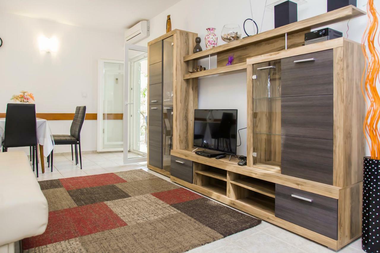 Vila Lukrecija Drače エクステリア 写真